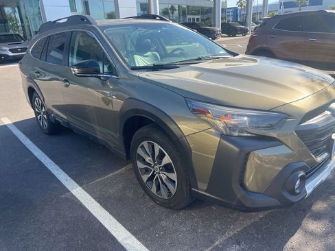 Used 2023 Subaru Outback Limited XT AWD/4WD image 4