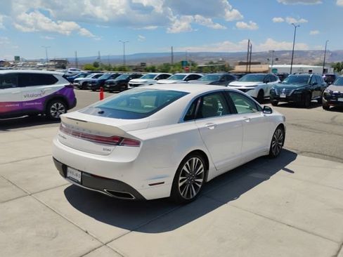 Used 2019 Lincoln MKZ Reserve FWD image 5