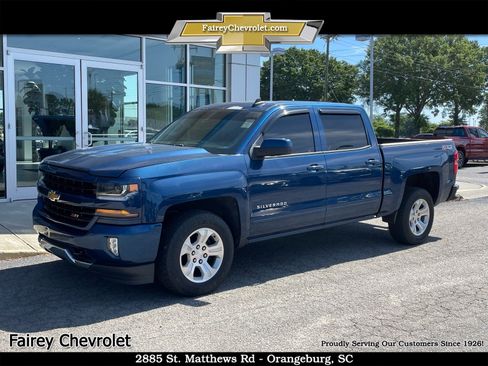 Used 2017 Chevrolet Silverado 1500 LT w/ All Star Edition AWD/4WD image 1