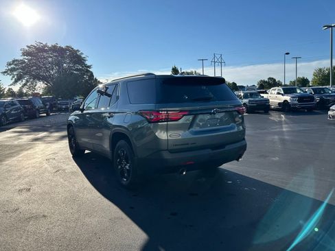 Used 2023 Chevrolet Traverse LT w/ Midnight/Sport Edition AWD/4WD image 8