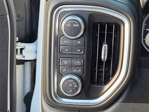 Used 2021 GMC Sierra 1500 SLT w/ Max Trailering Package image 14
