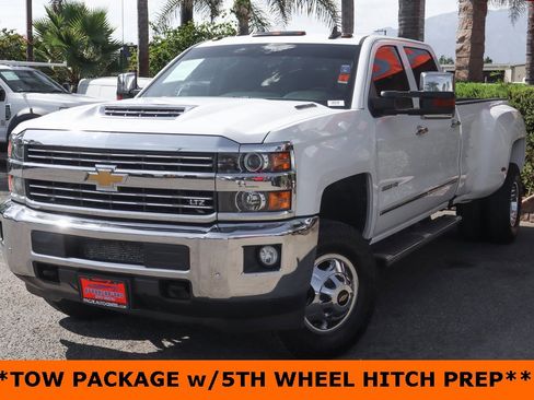 Used 2019 Chevrolet Silverado 3500 LTZ w/ Duramax Plus Package image 4