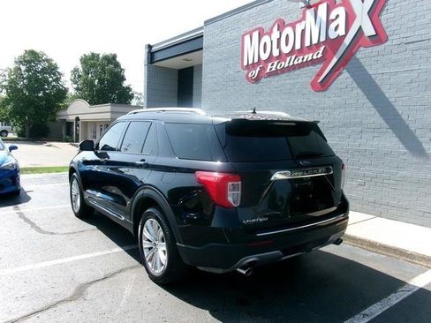 Used 2022 Ford Explorer Limited AWD/4WD image 8
