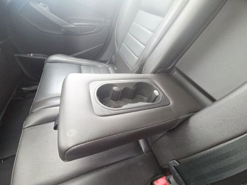 Used 2015 Ford C-MAX SEL w/ Equipment Group 302A image 19