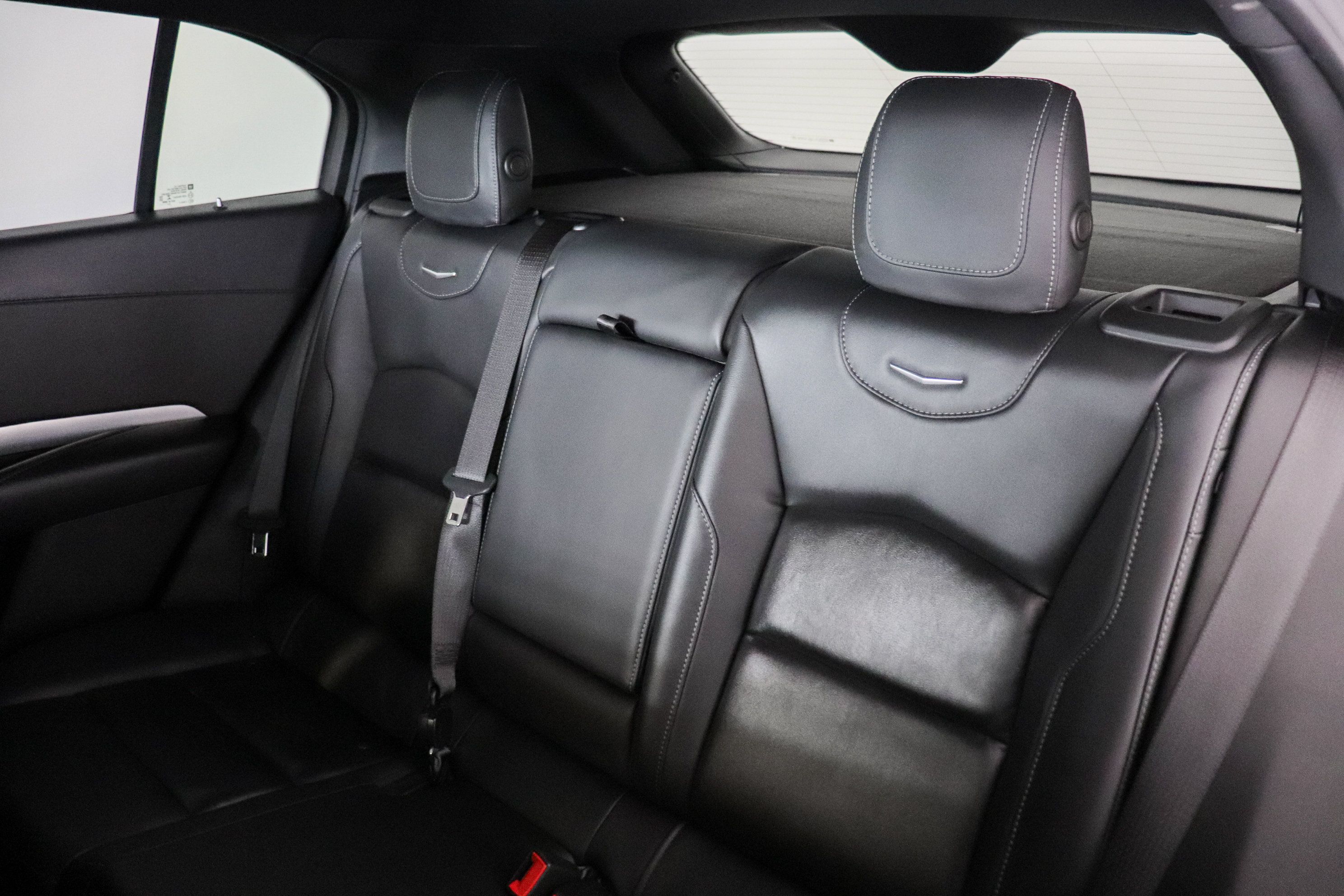 Used 2023 Cadillac XT4 Premium Luxury AWD/4WD image 21