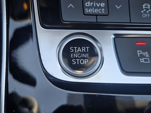 Used 2025 Audi Q7 3.0T Premium Plus image 25