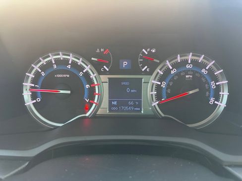 Used 2016 Toyota 4Runner Trail Premium image 13