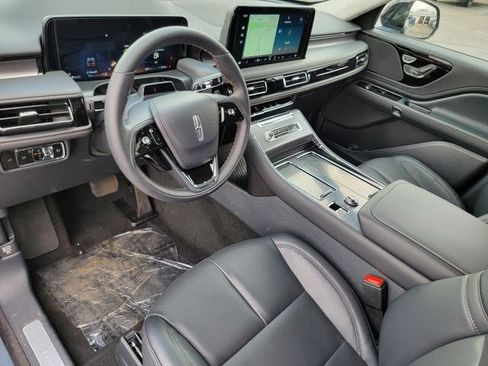 New 2026 Lincoln Aviator AWD image 18