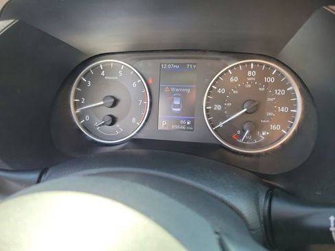 Used 2021 Nissan Sentra S image 16