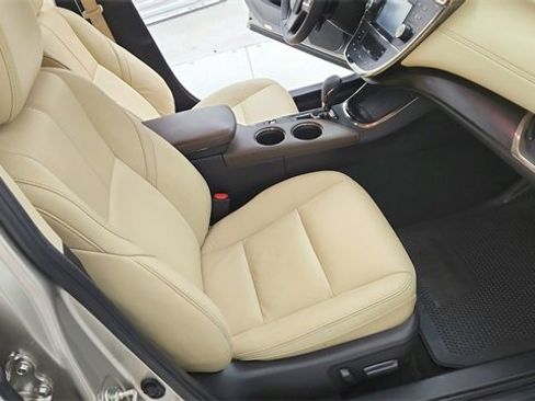 Used 2016 Toyota Avalon XLE Premium image 20