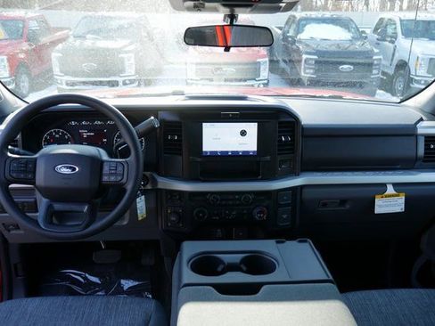 New 2026 Ford F250 XLT w/ FX4 Off-Road Package AWD/4WD image 4