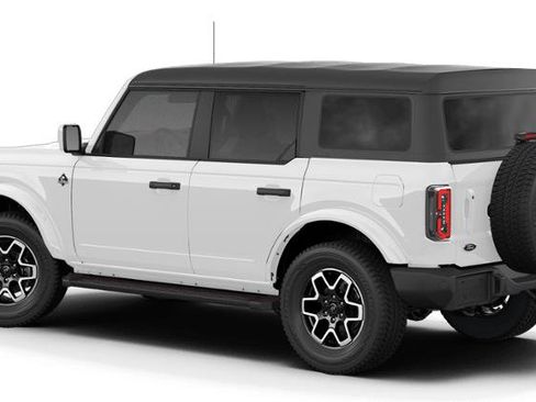 New 2026 Ford Bronco Outer Banks AWD/4WD image 23