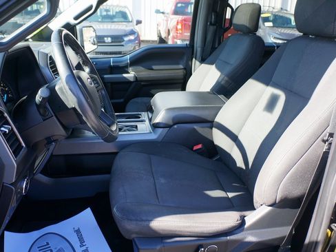 Used 2018 Ford F150 XLT w/ Equipment Group 302A Luxury image 19