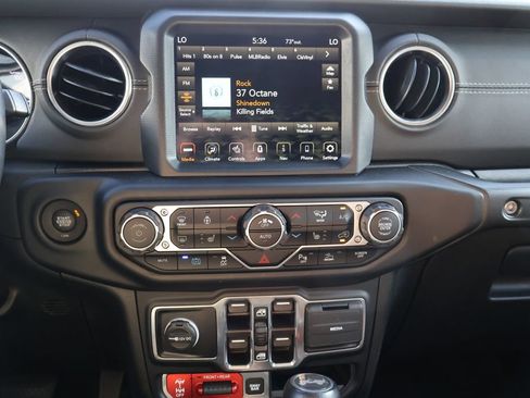 Used 2022 Jeep Wrangler Unlimited Rubicon 4xe w/ Cold Weather Group image 25