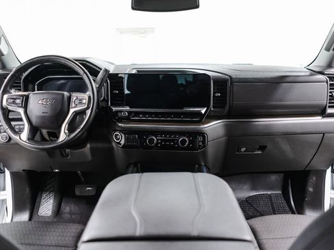 Used 2024 Chevrolet Silverado 2500 LT w/ Z71 Sport Edition image 9