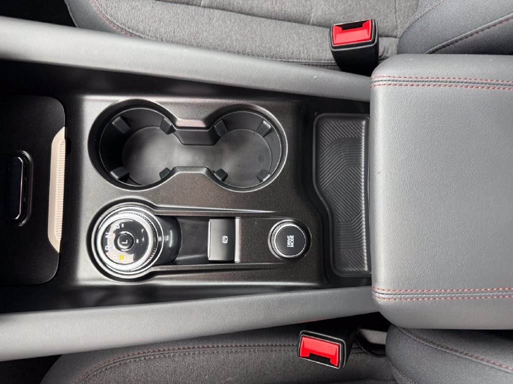 Certified 2025 Ford Explorer Active AWD/4WD image 33