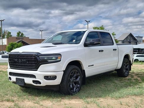 Used 2024 RAM 1500 Limited AWD/4WD image 5