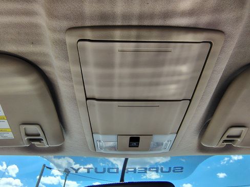 Used 2013 Ford F250 Lariat w/ Chrome Pkg AWD/4WD image 32