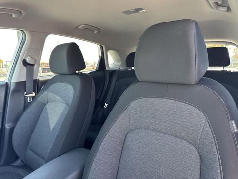 Used 2023 Hyundai Kona SE image 24