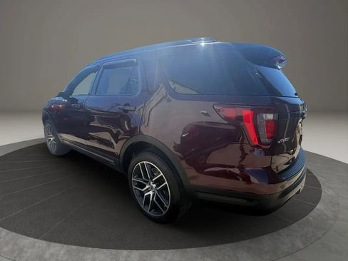 Used 2019 Ford Explorer Sport AWD/4WD image 7