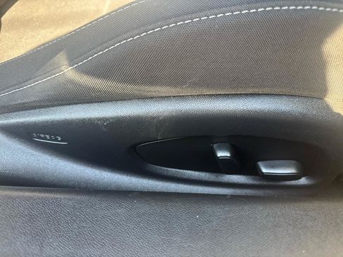 Used 2016 Chevrolet Camaro LT RWD image 25
