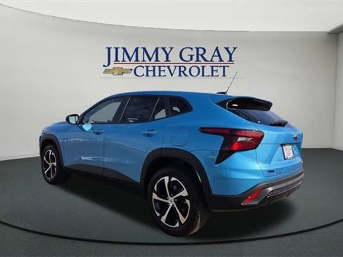 New 2026 Chevrolet Trax RS image 5