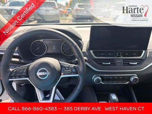Certified 2023 Nissan Altima 2.5 SV w/ SV Premium Package AWD/4WD image 13