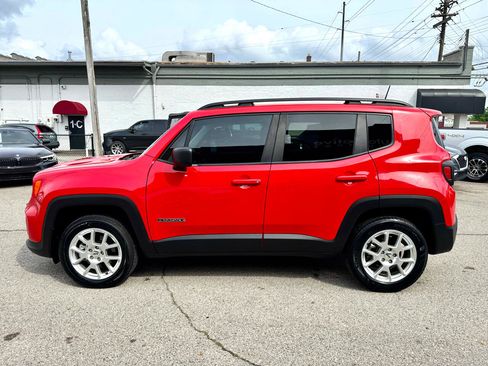 Used 2022 Jeep Renegade Latitude image 7