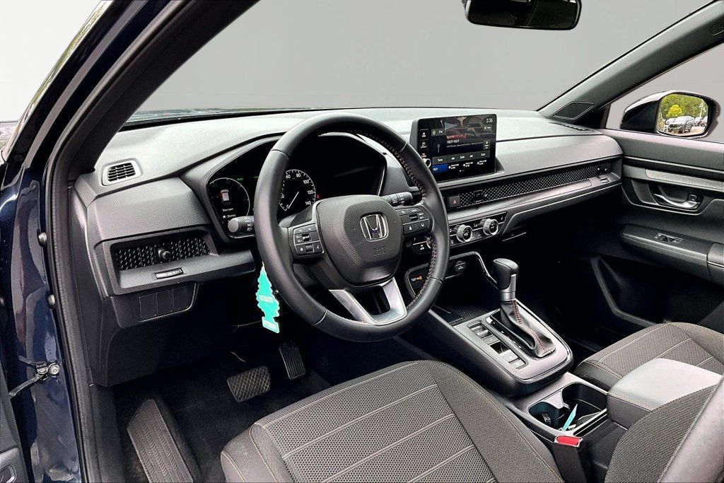 Used 2026 Honda CR-V Sport image 14