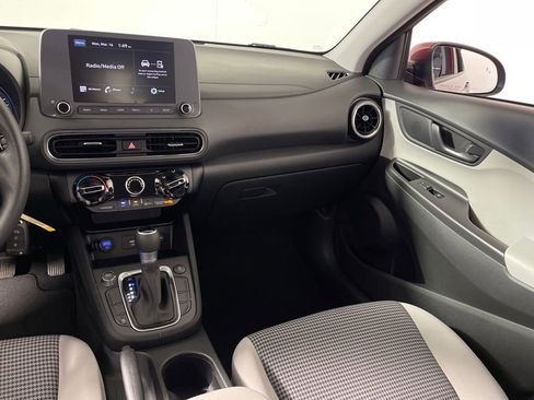 Certified 2023 Hyundai Kona SE w/ Cargo Package AWD/4WD image 17