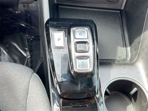 Used 2021 Hyundai Sonata SE image 16