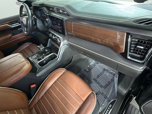 Used 2024 GMC Sierra 1500 Denali Ultimate image 36