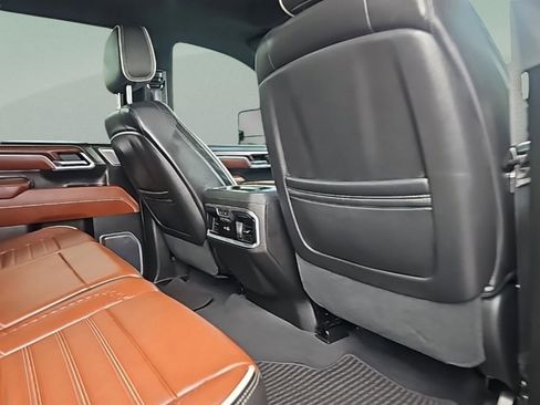 Used 2024 GMC Sierra 2500 Denali Ultimate w/ Max Trailering Package image 27