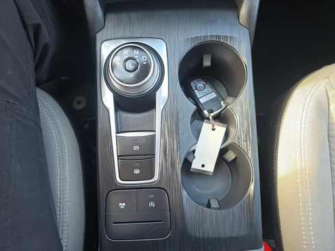 Certified 2022 Ford Escape SE w/ Cold Weather Package image 42