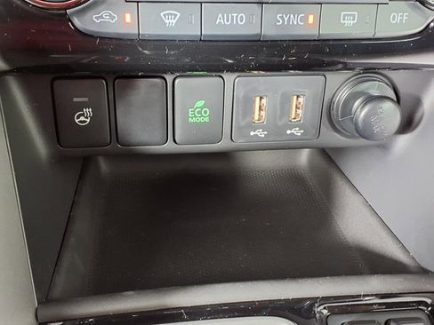 New 2025 Mitsubishi Eclipse Cross SEL image 22