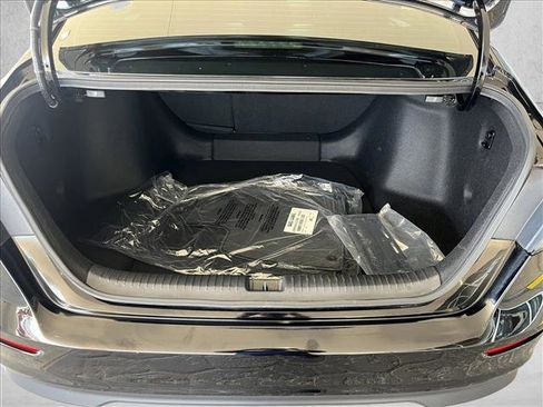 Certified 2025 Honda Accord SE image 21