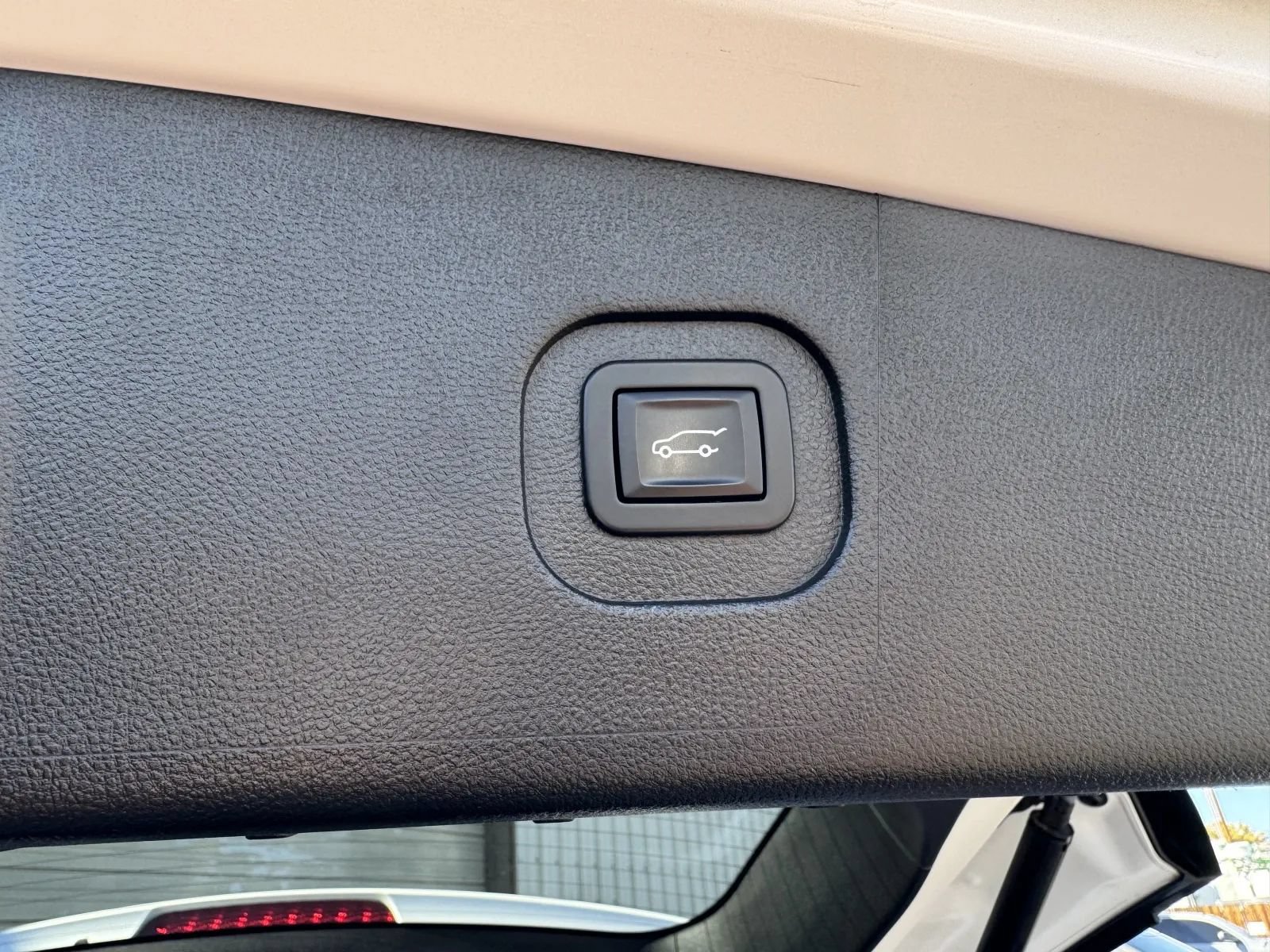 Used 2016 GMC Terrain Denali AWD/4WD image 32