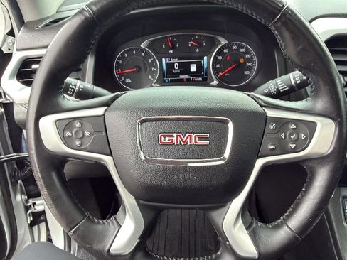 Used 2017 GMC Acadia SLT AWD/4WD image 17