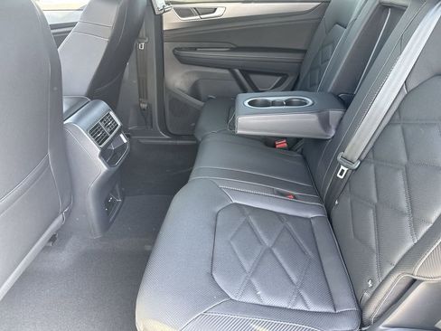 New 2026 Volkswagen Atlas Cross Sport SE AWD/4WD image 30