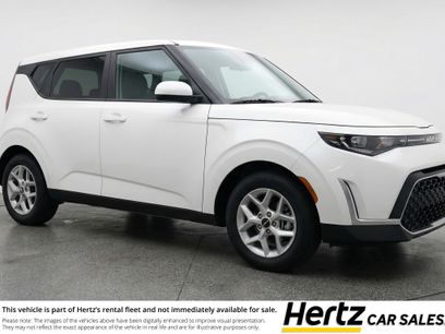 Used 2025 Kia Soul LX w/ LX Technology Package