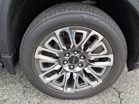 Used 2023 GMC Sierra 1500 Denali Ultimate image 8