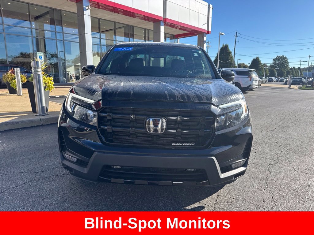 Used 2025 Honda Ridgeline Black Edition image 9