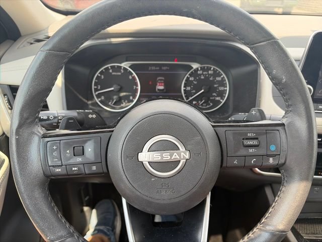 Used 2023 Nissan Rogue SV w/ SV Premium B Package AWD/4WD image 22