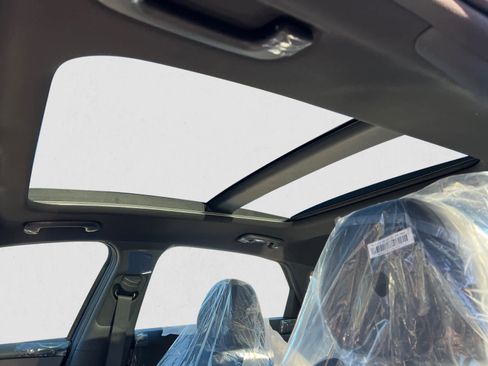 New 2026 Kia K5 GT-Line image 8