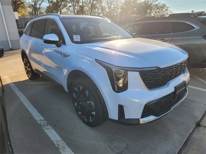 Certified 2025 Kia Sorento EX w/ Panoramic Sunroof Package