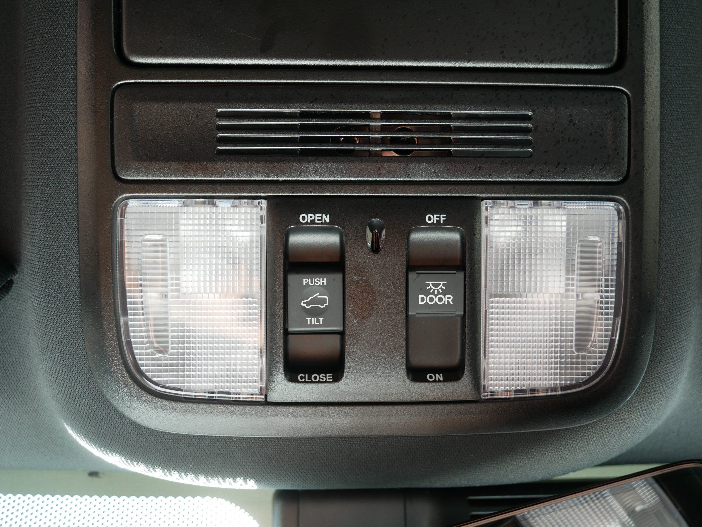 Used 2023 Honda Passport EX-L image 33