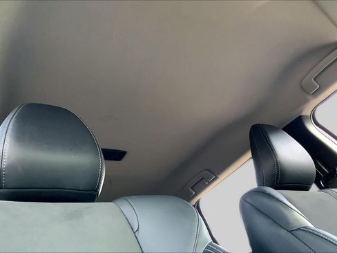 Used 2025 Mitsubishi Outlander SE FWD image 14