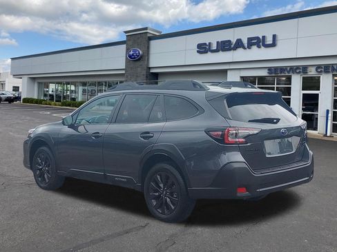 Certified 2025 Subaru Outback Onyx Edition XT AWD/4WD image 7