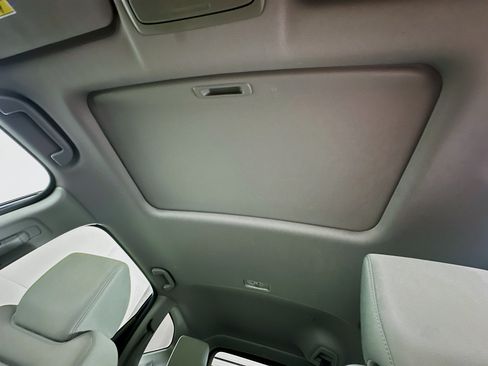Used 2019 Honda CR-V EX image 25