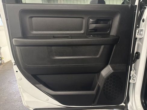 Used 2026 RAM 3500 Tradesman AWD/4WD image 32